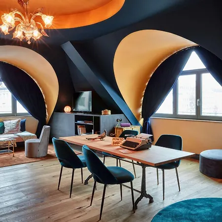 25hours The Royal Bavarian Hotel Munich