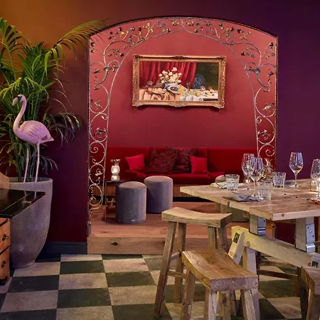 25hours The Royal Bavarian Hotel München