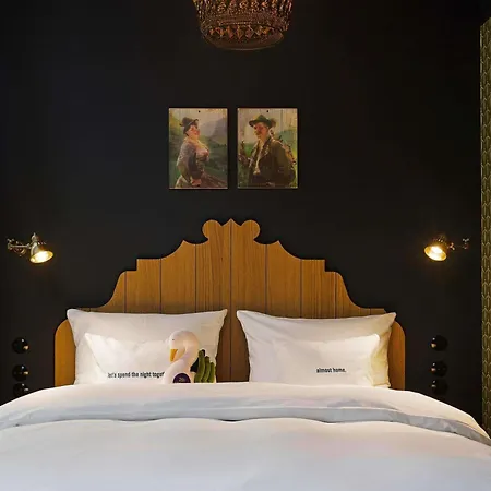 فندق 25 آورز رويال بافاريان 4*