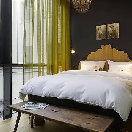 Hotel 25hours The Royal Bavarian Munich