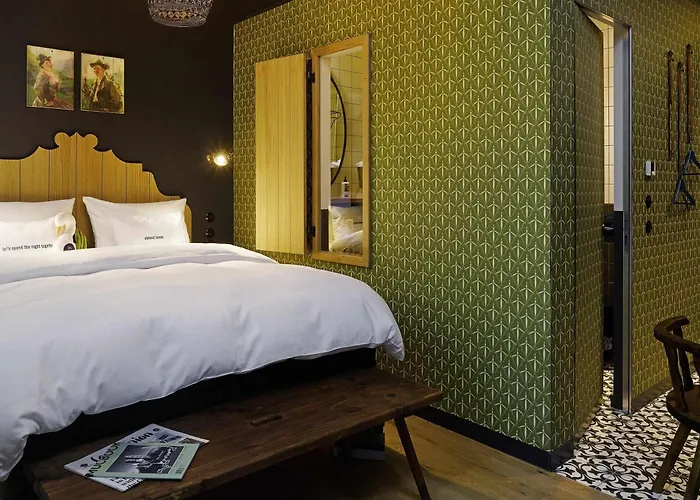 25hours The Royal Bavarian Otel