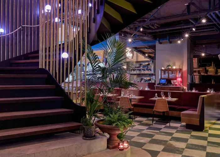 25hours The Royal Bavarian Munique