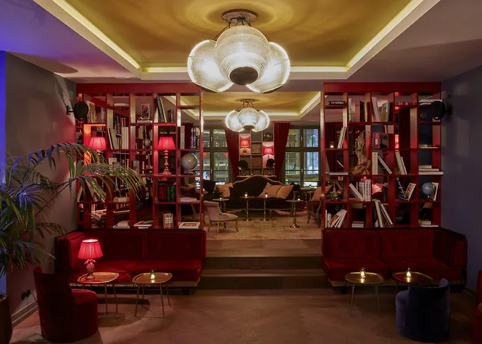 Hotel 25hours The Royal Bavarian 4*